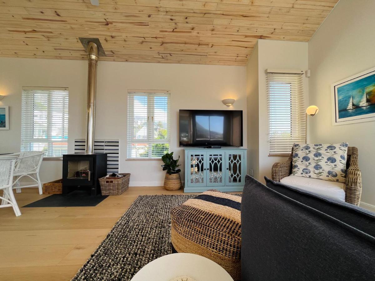 Moonshine - Two Bedroom House With Inverter Kapstadt Exterior foto